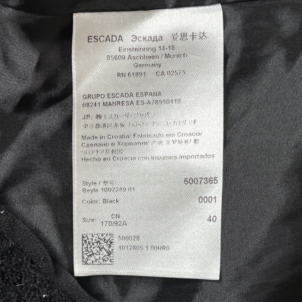 Escada Sport Blazer Womans Size 10/40 Black Virgin Wool 2-Button Velvet Collar - Picture 14 of 16